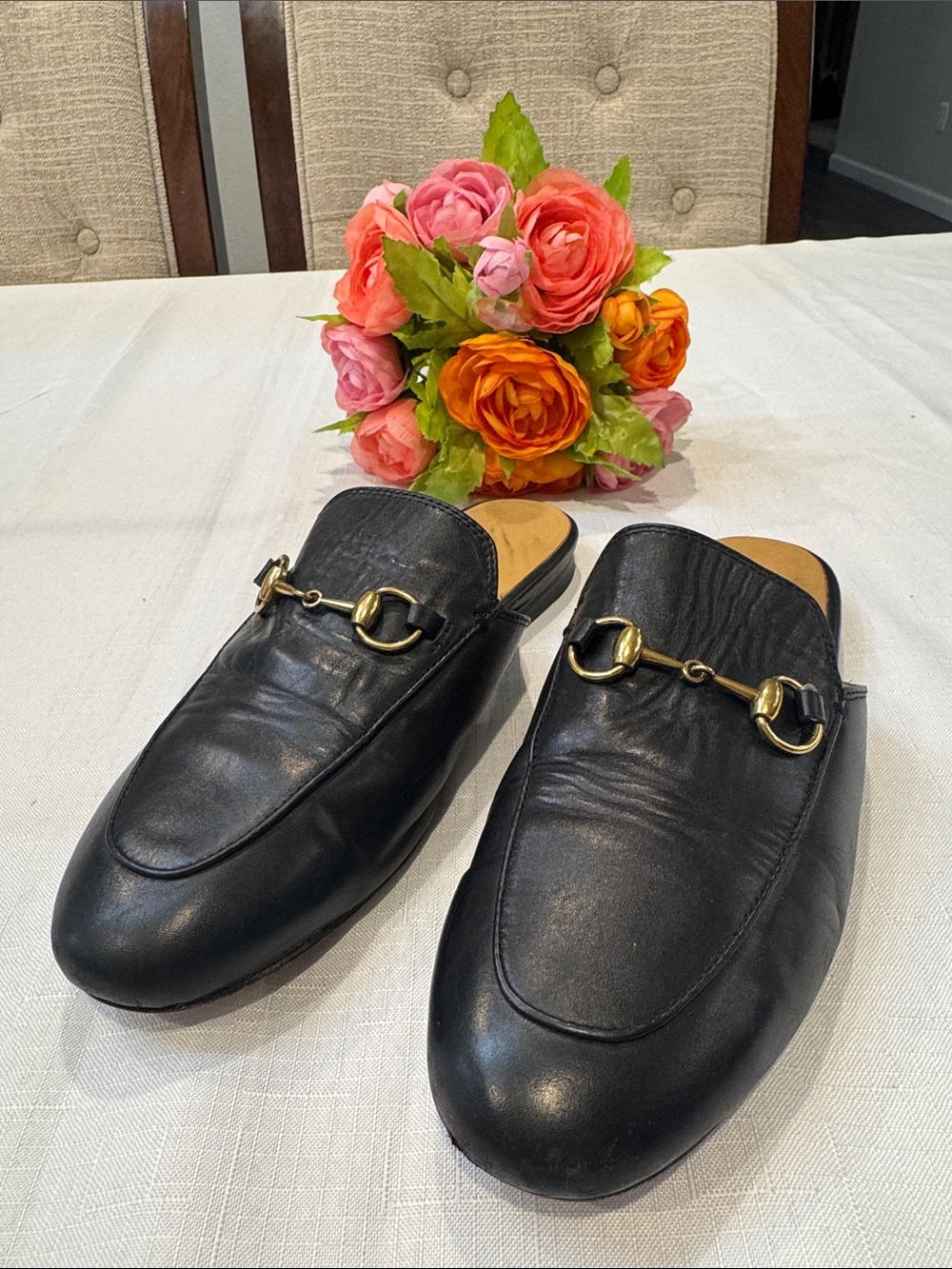 Authentic Gucci Black Leather Horsebit Slip-On Mules - Picture 2 of 11